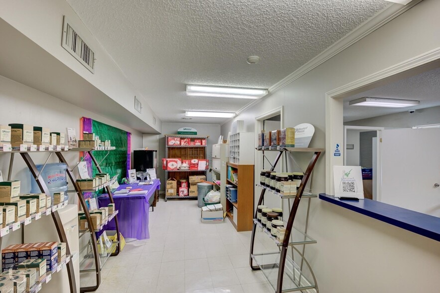 More Photos Of 7840 Jewella Ave, Shreveport Medical For Sale