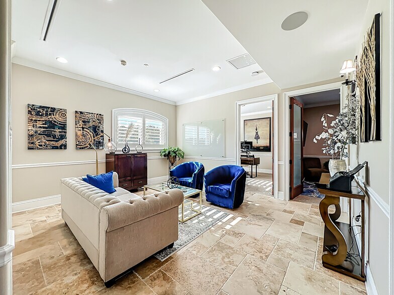 More Photos Of 4850 Holopaw Rd, Saint Cloud Office For Sale