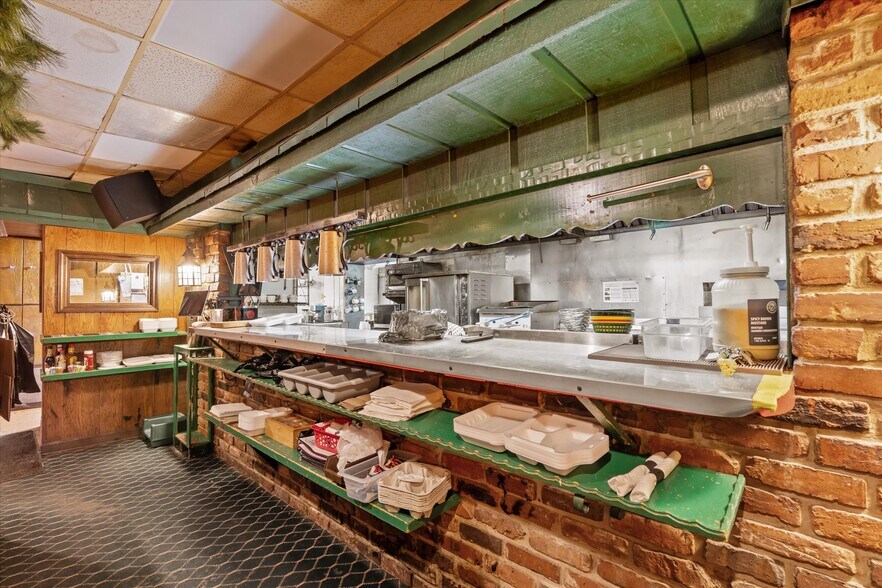 More Photos Of 3044 Deans Bridge Rd, Augusta Restaurant For Sale