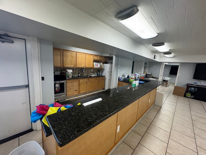 More Photos Of 272 N Hewitt Rd, Ypsilanti Religious Facility For Sale