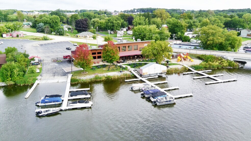 More Photos Of 709 & 718 State 59 Rd, Edgerton General Retail For Sale