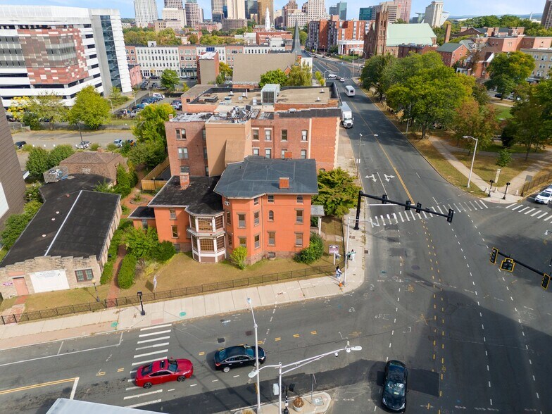 More Photos Of 1 Main St, Hartford Office Residential For Sale