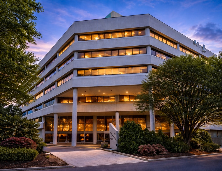 Primary Photo Of 40 Richards Ave, Norwalk Office For Lease