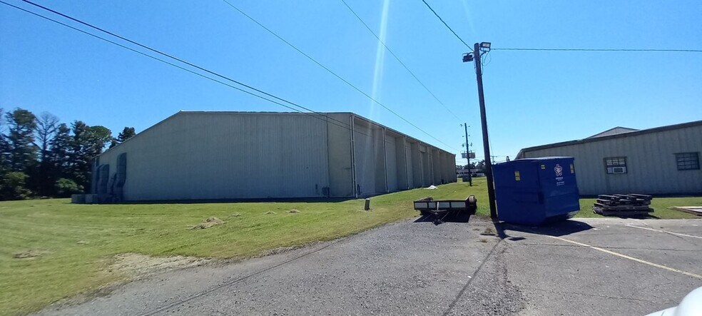 More Photos Of 3001 New Highway 51, La Place Religious Facility For Lease