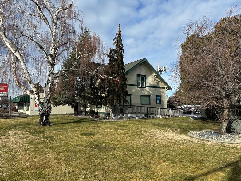 More Photos Of 3104 W Kennewick Ave, Kennewick Office For Lease