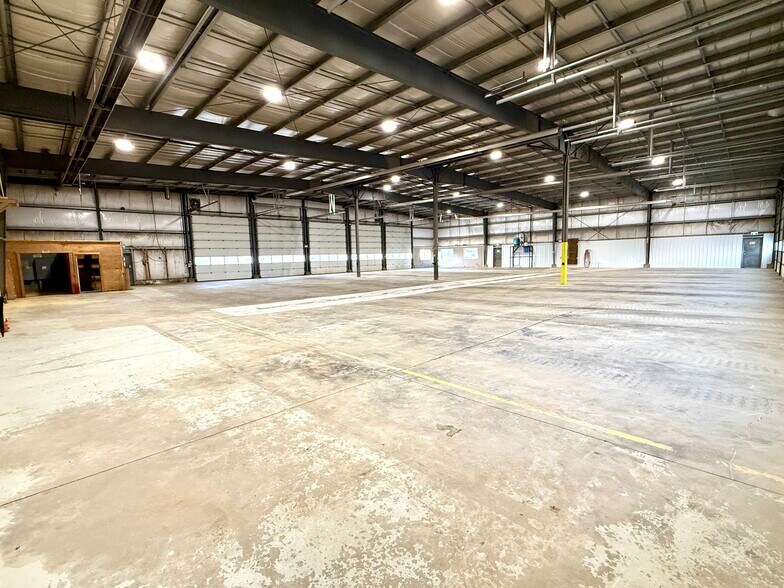 More Photos Of 8 Van Der Horn Way, Red Deer County Industrial For Lease
