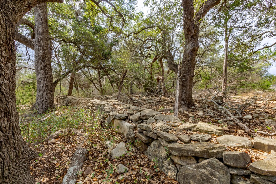 More Photos Of 250 Mail Route Rd, Fischer Land For Sale