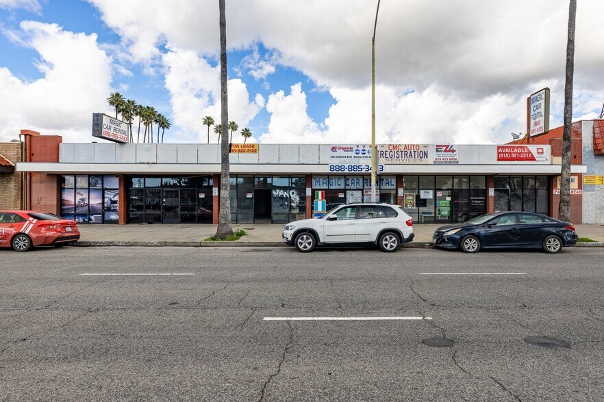 More Photos Of 19739-19749 Sherman Way, Canoga Park Storefront For Sale