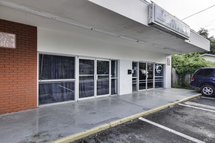 More Photos Of 701 N Fort Harrison Ave, Clearwater Freestanding For Sale