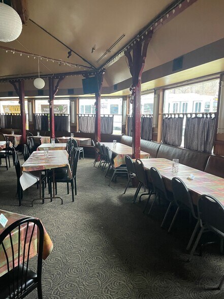 More Photos Of 1100 Grove Rd, Pittsburgh Restaurant For Sale