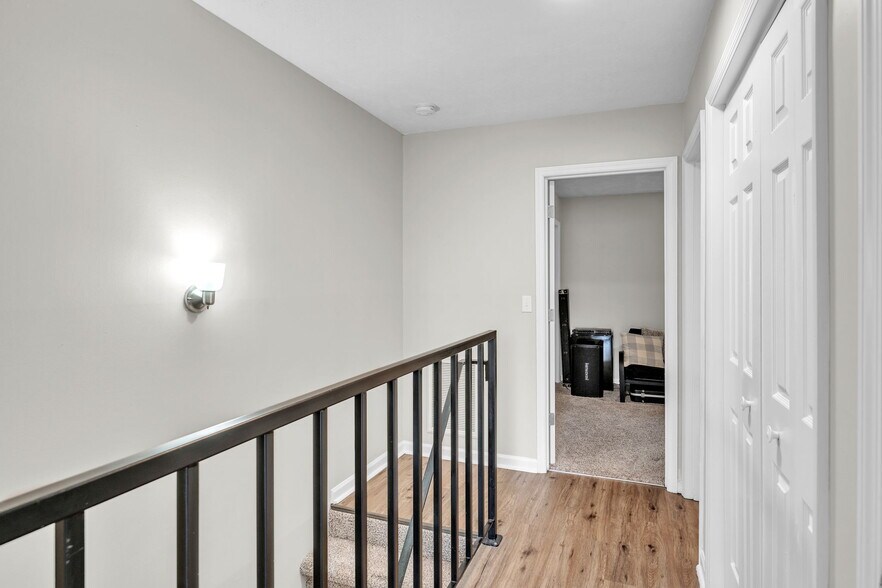 More Photos Of 506 Ellis st, Jefferson City Apartments For Sale