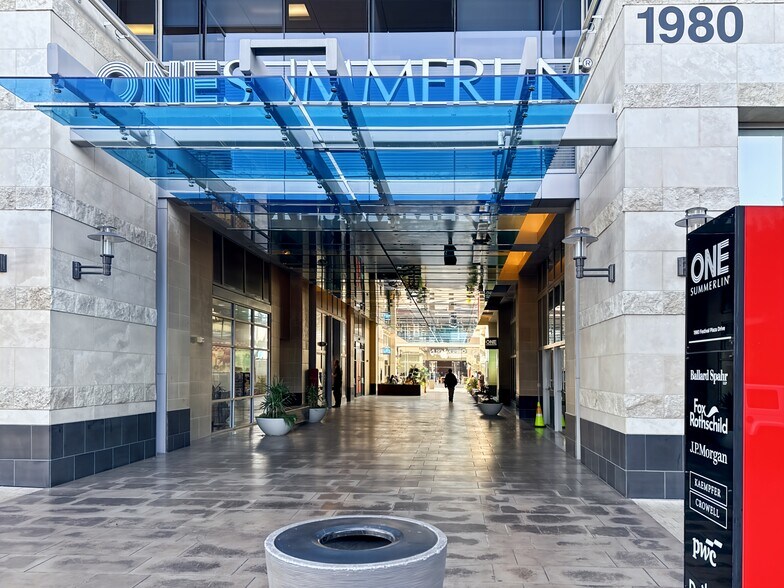 More Photos Of 1980 Festival Plaza Dr, Las Vegas Coworking Space