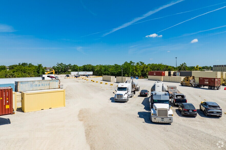 More Photos Of 4810 S 12th Ave, Tampa Land For Lease