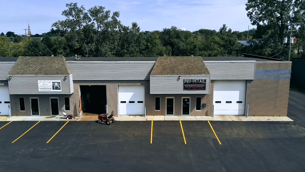 More Photos Of 521-545 Cooper St, Monroe Service For Sale