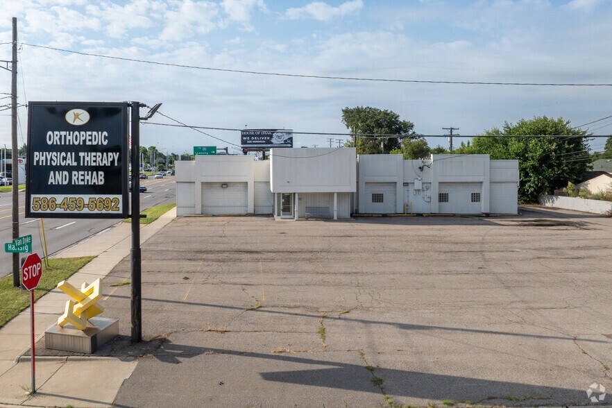 More Photos Of 27253 Van Dyke Ave, Warren Medical For Lease