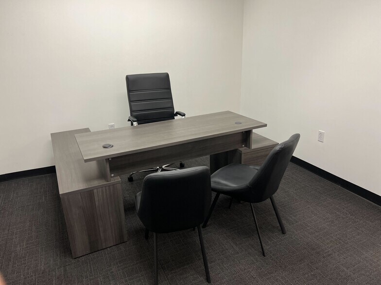 More Photos Of 4097 Trail Creek Rd, Riverside Light Manufacturing For Lease