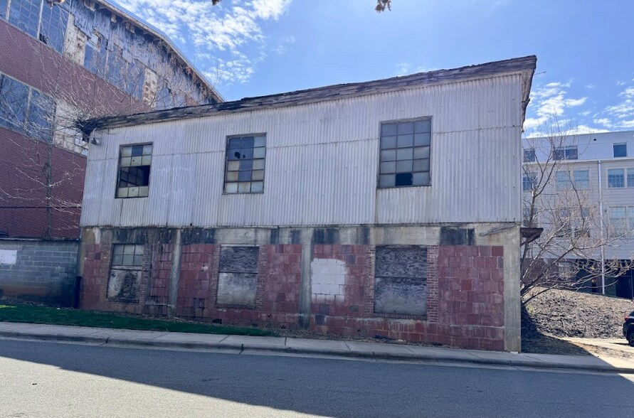 More Photos Of 850 & 890 Chatham Rd, Winston-Salem Office Residential For Sale