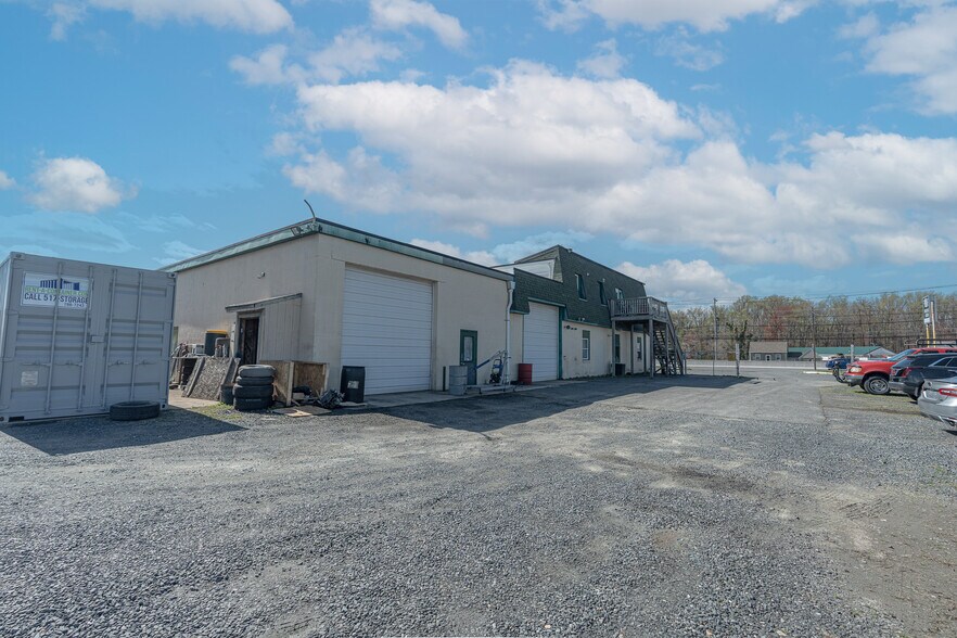 More Photos Of 1325 S Philadelphia Blvd, Aberdeen Office Residential For Sale