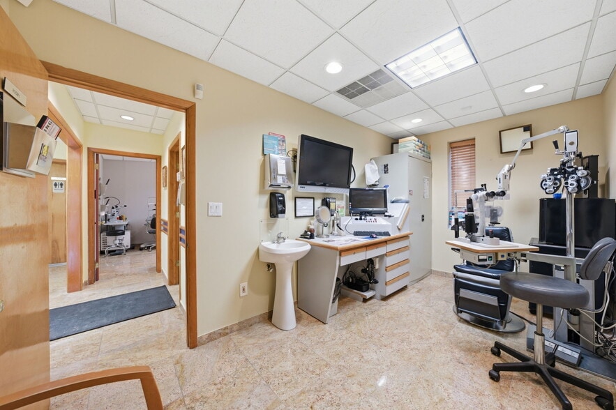 More Photos Of 415 Totowa Rd, Totowa Medical For Sale