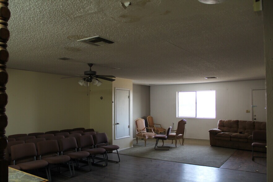 More Photos Of 60 N Signal Butte Rd, Apache Junction Industrial For Sale