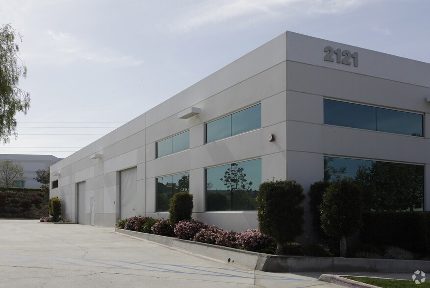 More Photos Of 2121 Chablis Ct, Escondido Manufacturing For Lease