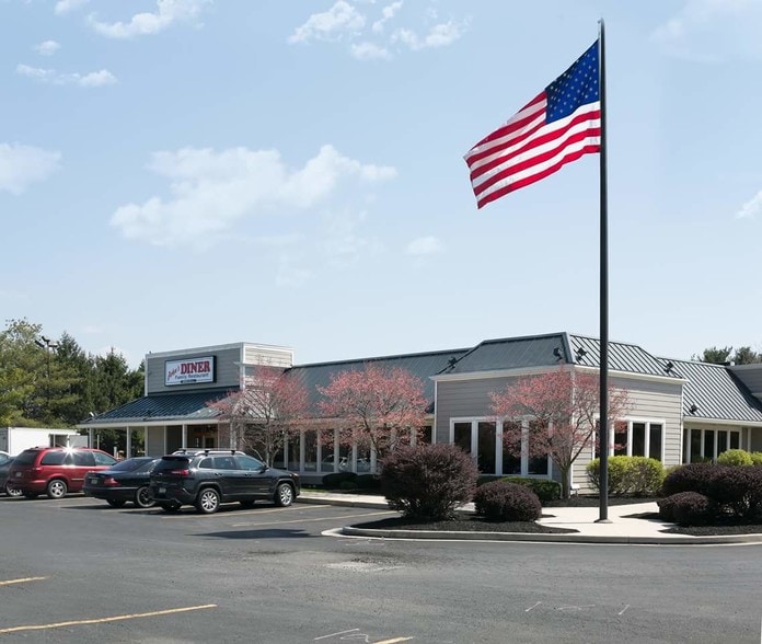 Primary Photo Of 1400 Harrisburg Pike, Carlisle Restaurant For Sale