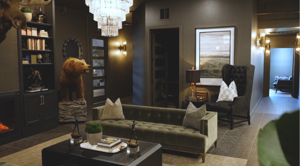 More Photos Of 617 S Air Depot Blvd, Midwest City Restaurant For Sale