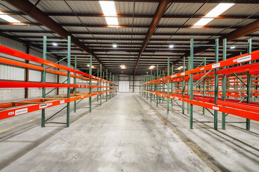 More Photos Of 14415 Import Rd, Laredo Warehouse For Sale