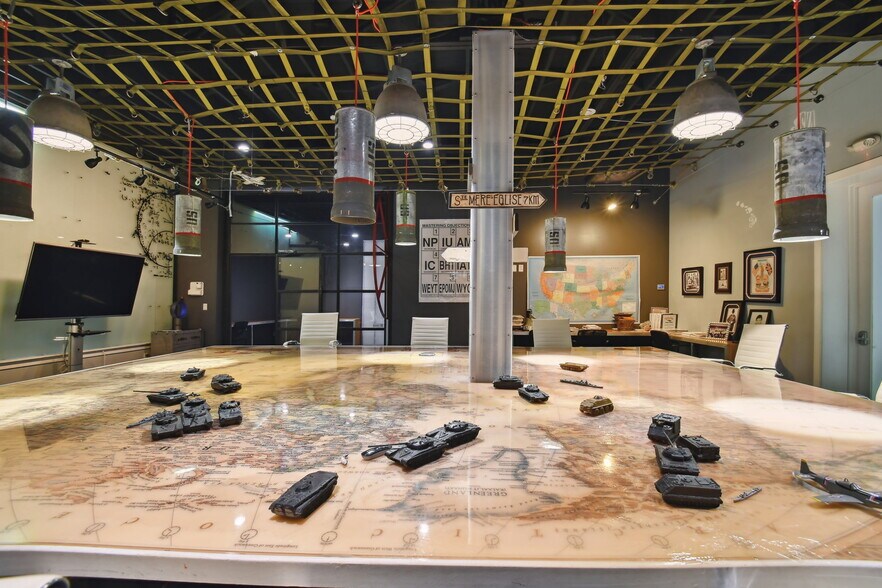 More Photos Of 3330 W Cypress St, Tampa Office For Sale