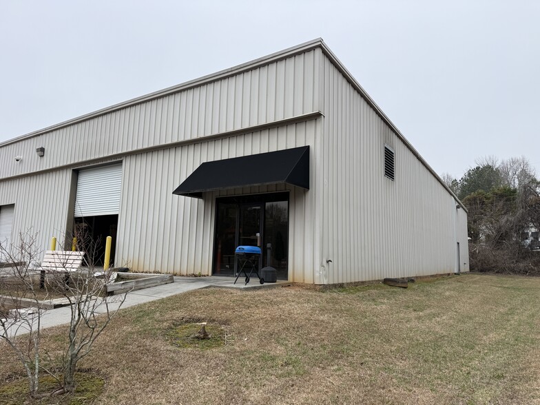 More Photos Of 126 P Rickman Industrial Dr, Canton Industrial For Lease