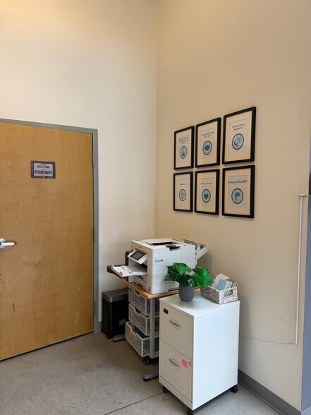 More Photos Of 49 Day St, Somerville Flex For Lease