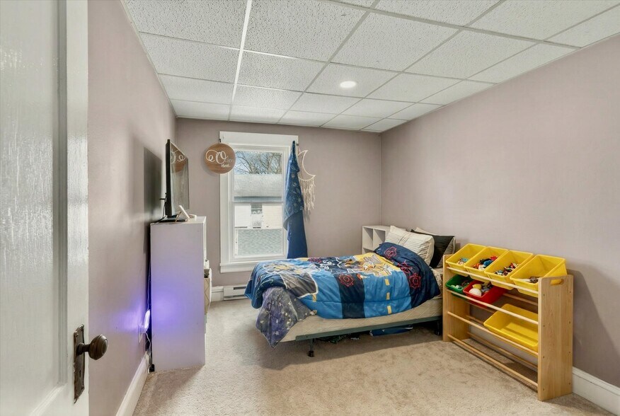 More Photos Of 9 S Main St, Manchester Storefront Retail Residential For Sale