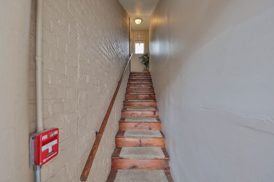 More Photos Of 153-155 Northampton St, Easton Apartments For Sale