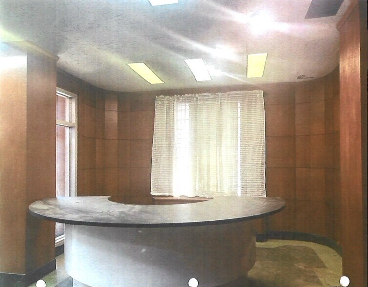 More Photos Of 11770 Berea Rd, Lakewood Office For Sale