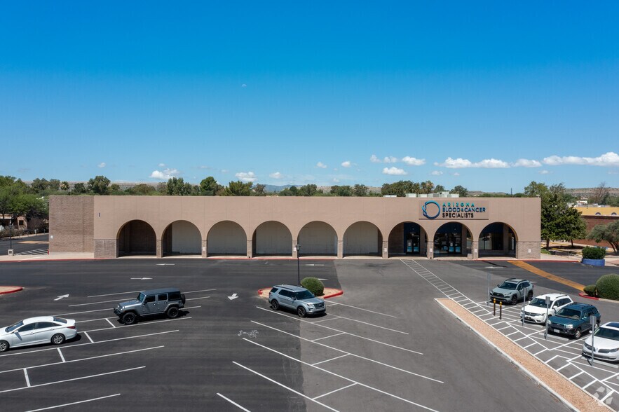 More Photos Of 101-126 S La Canada Dr, Green Valley Unknown For Lease