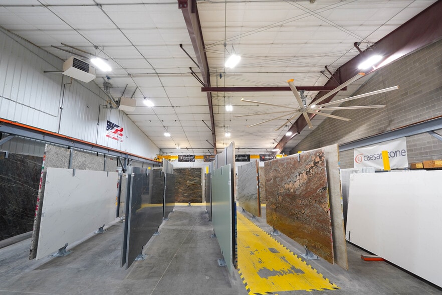 More Photos Of 105 Rocky Cliff Ln, Kalispell Industrial For Sale