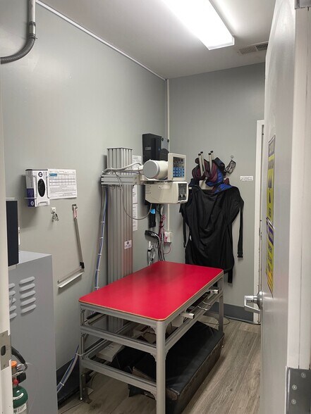 More Photos Of 11 West Pointe Blvd, Mauldin General Retail For Sale