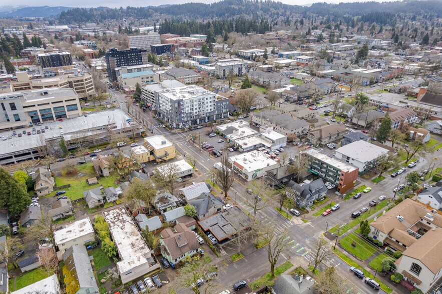 More Photos Of 509 E 13th Ave, Eugene Office For Sale