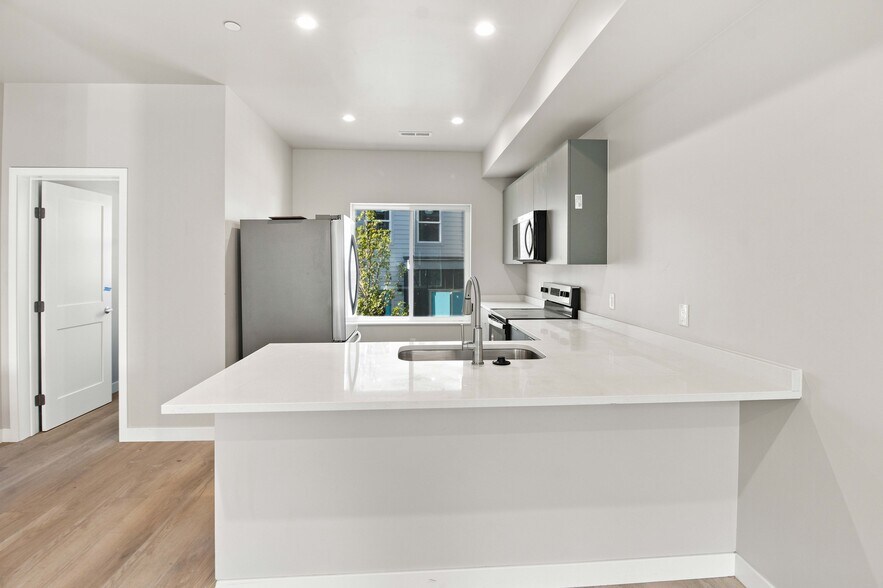 More Photos Of 619 Overlin Dr, Glenwood Springs Multifamily For Sale