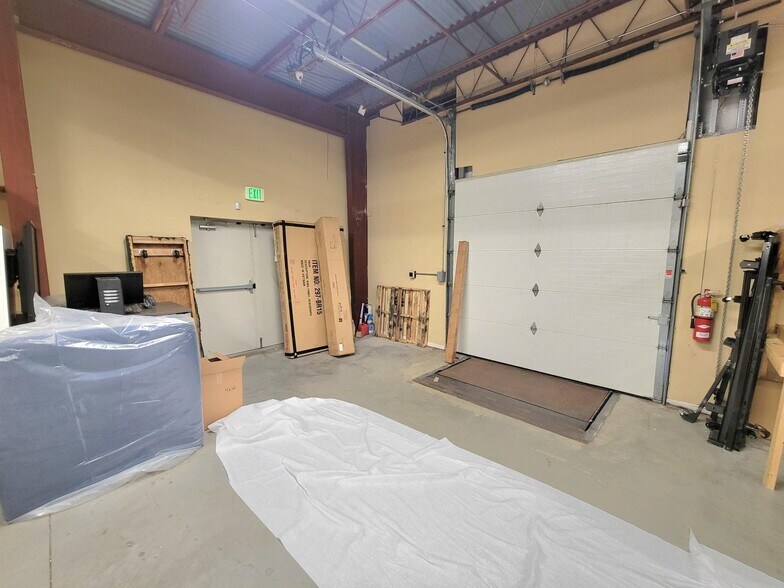 More Photos Of 8365 Wicker Ave, Saint John Department Store For Sale