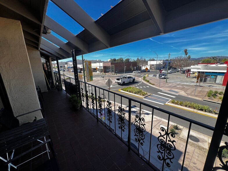 More Photos Of 201 E Grand Ave, Escondido Storefront Retail Office For Sale