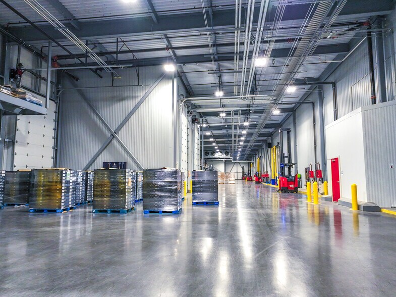 More Photos Of 1900 Peru Dr, Sparks Refrigeration Cold Storage For Lease
