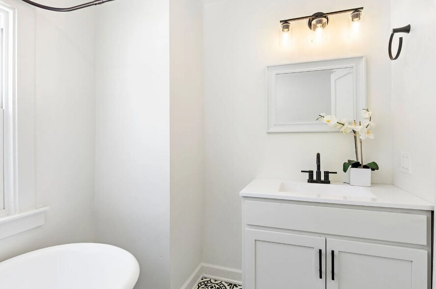 More Photos Of 1800-1816 W 41st St, Kansas City Apartments For Sale