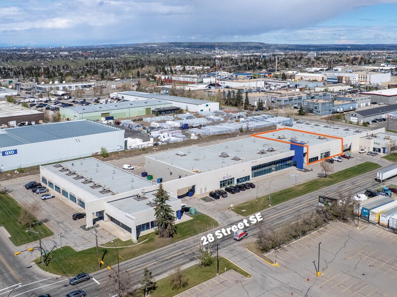 More Photos Of 333 28th St NE, Calgary Warehouse For Sale