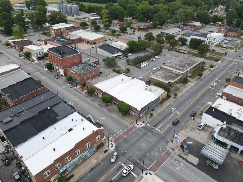 More Photos Of 4267 Lee St, Ayden Freestanding For Lease