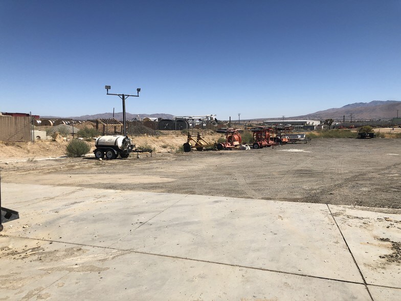 More Photos Of 17105 Darwin Ave, Hesperia Contractor Storage Yard For Lease