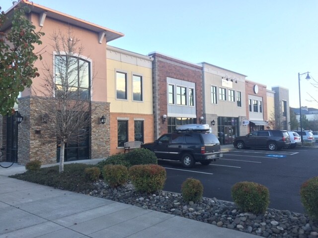 More Photos Of 1207 SE Rasmussen Blvd, Battle Ground Unknown For Lease