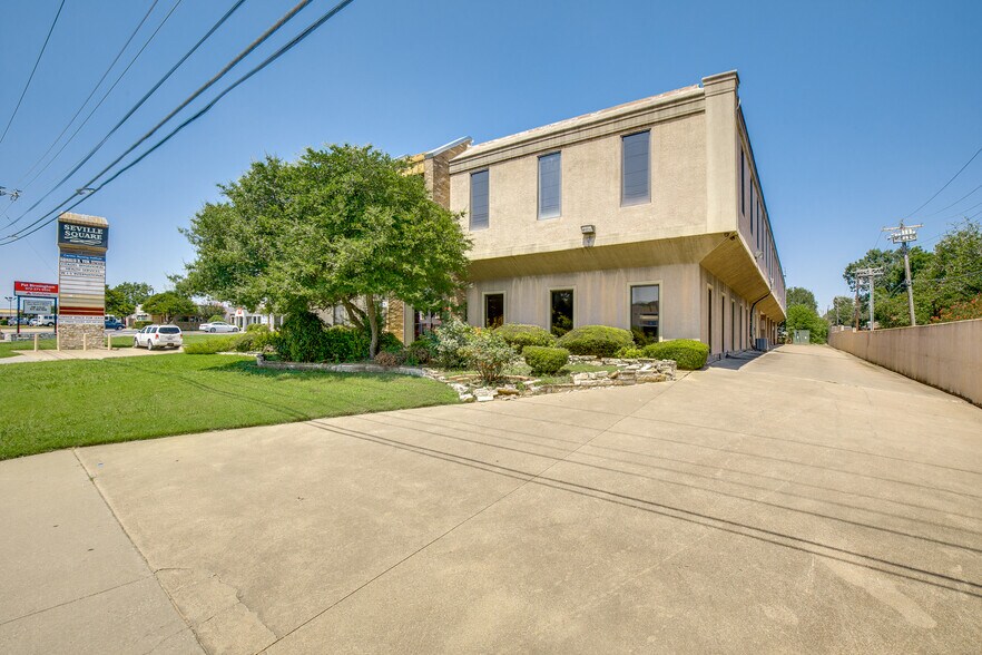 More Photos Of 1301 Northwest Hwy, Garland Office For Sale