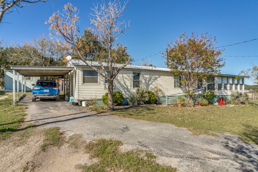 More Photos Of 636 FM 289, Comfort Land For Sale