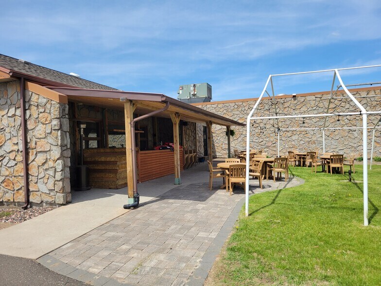 More Photos Of 2911 S Main St, Rice Lake Restaurant For Sale